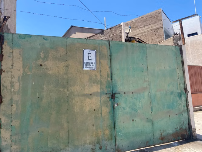 Propiedad en Venta - Terreno 300 m² (10x30) - Hermógenes Alfaro