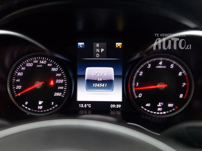 Mercedes Benz C 200 1.8 4X2 Sdn At 4P 2017