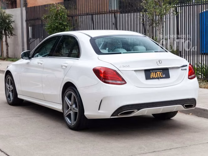 Mercedes Benz C 200 1.8 4X2 Sdn At 4P 2017