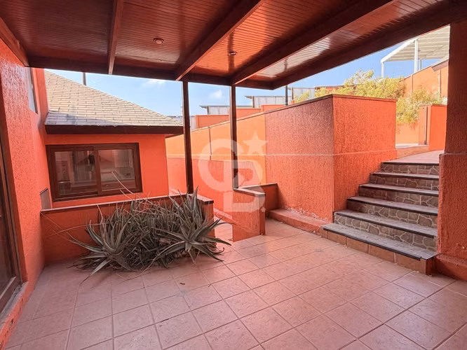 Casa Jardines Del Sur