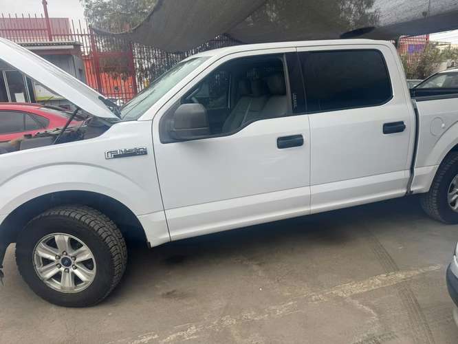 SE VENDE CAMIONETA FORD F-150 EN EXCELENTE ESTADO. UNA JOYITA,