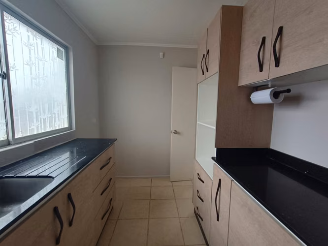 ARRIENDO CASA HABITACIÓN CON LOCAL COMERCIAL EN FALDEOS DE LA FLORIDA I - LA SERENA