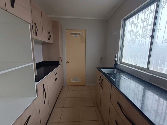 ARRIENDO CASA HABITACIÓN CON LOCAL COMERCIAL EN FALDEOS DE LA FLORIDA I - LA SERENA