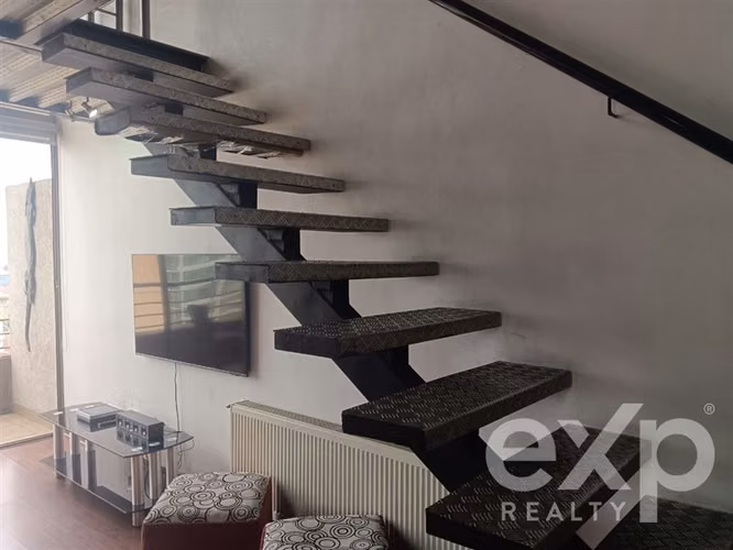 Departamento en venta de 1 dorm1 baño, Dúplex en Providencia