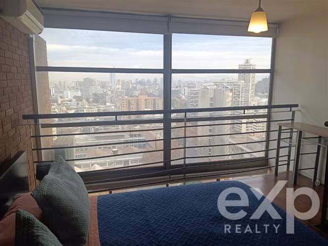 Departamento en venta de 1 dorm1 baño, Dúplex en Providencia