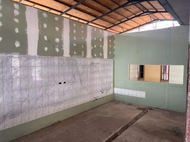 ARRIENDA LOCAL COMERCIAL CENTRAL TALCA)