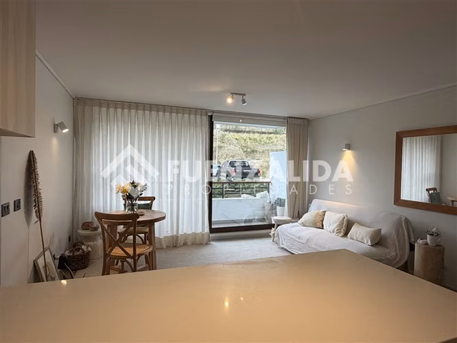 Departamento 1D1B en Condominio al lado del Colegio Alemán