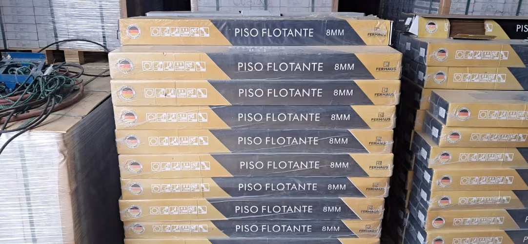 VENTA PISO FLOTANTE 8MM / $6.500 MT2