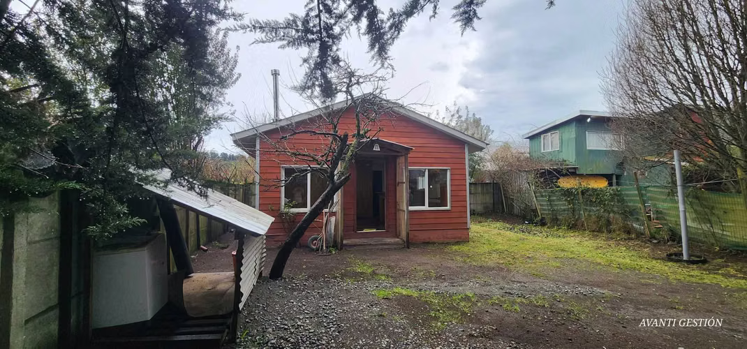ARRIENDO DE CASA EN COIHUIN  (176014)