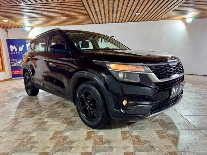 KIA SELTOS EX