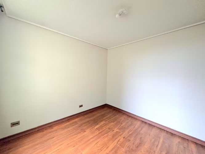 Las Arañas 5805 (1 Est /1 Bod) [1739-6]
