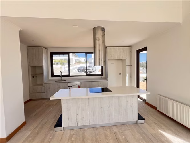Casa en venta de 4 dorm. en Puchuncaví