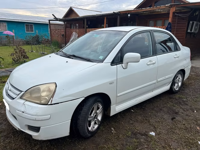Venta Suzuki Aerio 2006