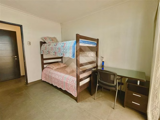 Casa en venta de 3 dorm. en La Reina UF 10.950.-