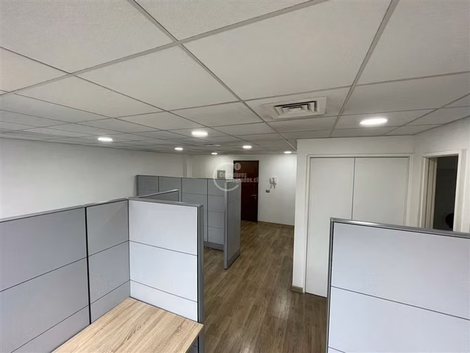 Oficina en arriendo en Providencia