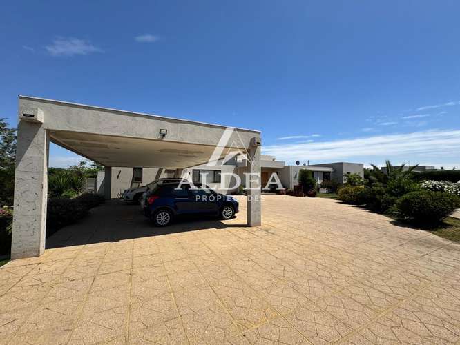 Totalmente Equipada En Condominio Excelente Estado - Imagen 4
