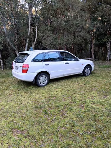 Mazda 323