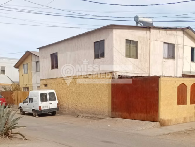 VENDE CASA POBLACION VALLE DEL ELQUI, VICUÑA