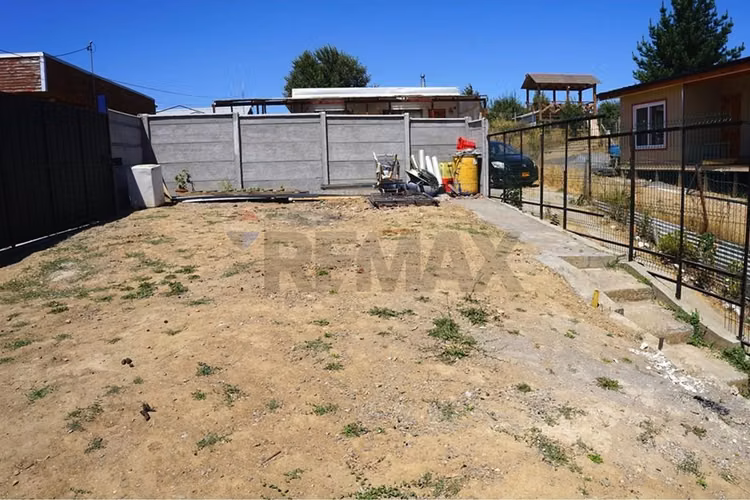 Local comercial con patente en yumbel
