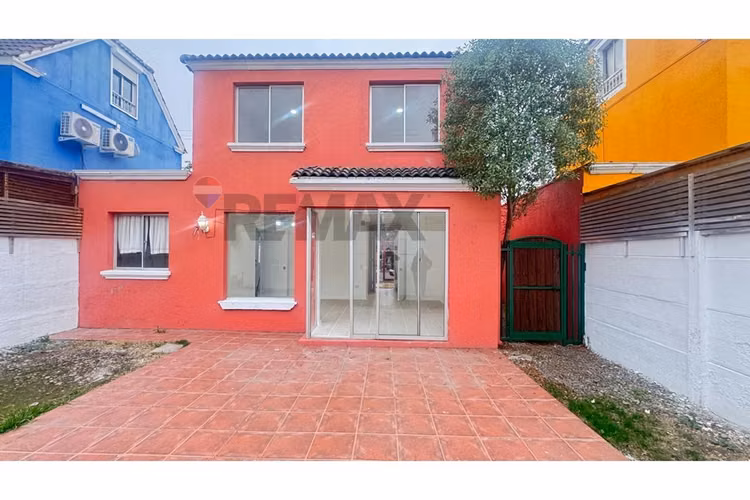 ¡amplia casa - parque el sol - comuna de maipú!