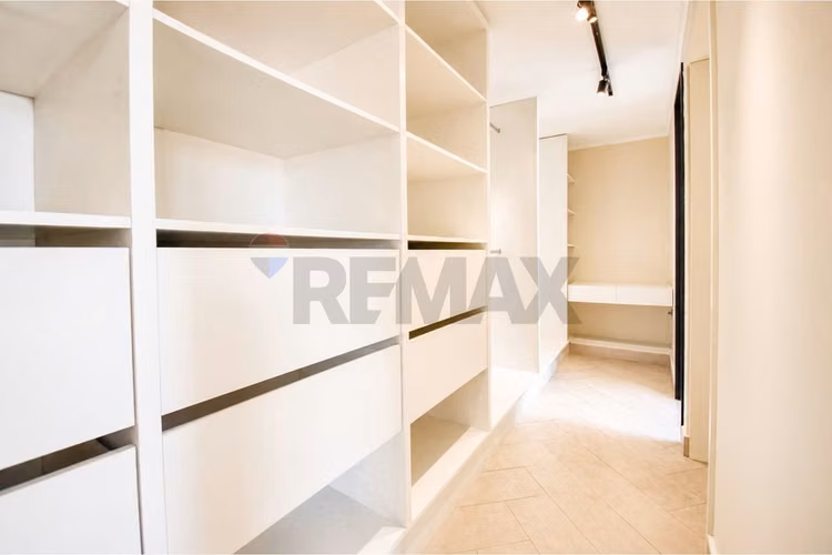 Penthouse norte con terraza 140 m²