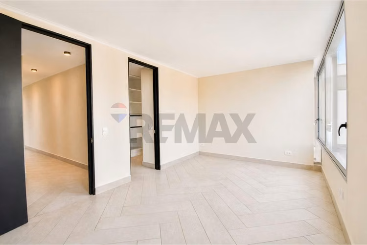 Penthouse norte con terraza 140 m²