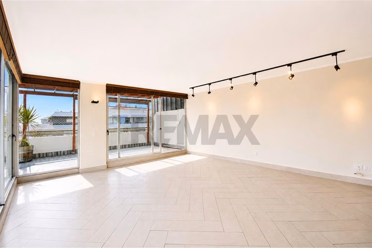 Penthouse norte con terraza 140 m²