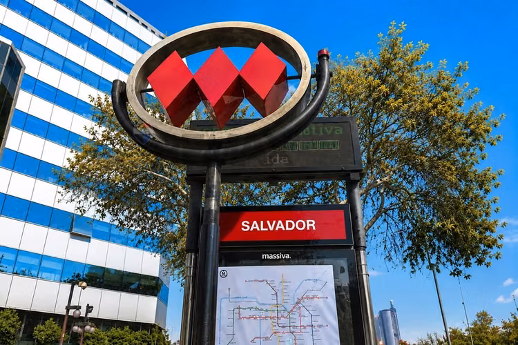 Oficina en providencia a pasos del metro - Imagen 18