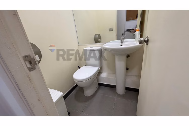 Oficina premium 98 m² amoblada