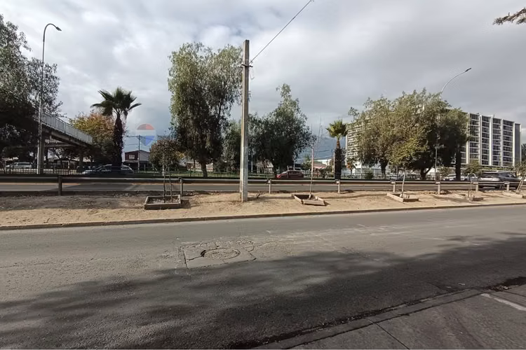 Esquina comercial , alta exposición.
