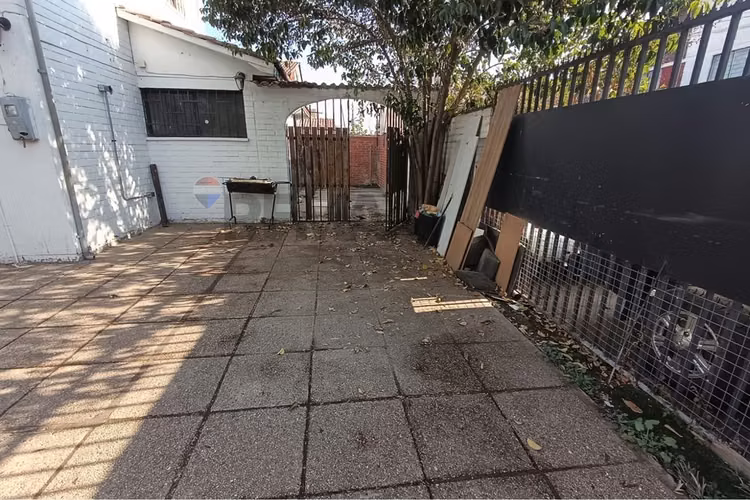 Esquina comercial , alta exposición.