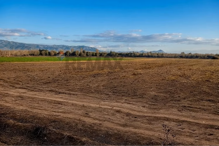 "oportunidad única: terreno de 9 ha en buin"