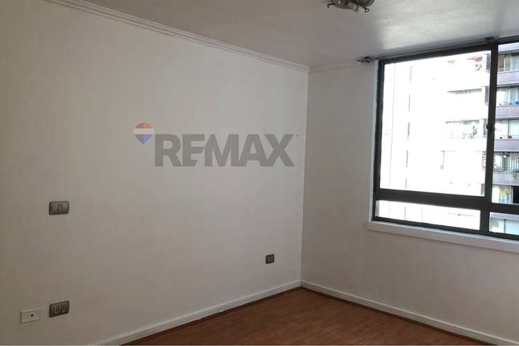 Se vende dp 1 dormitorio y bodega, santa isabel - Imagen 5