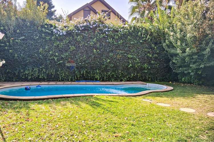 Hermosa casa aislada de 3 pisos en condominio - Imagen 25