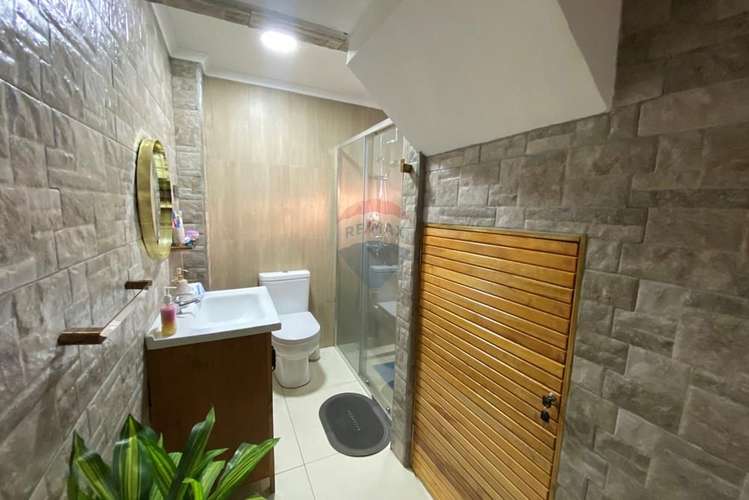 Casa 7d y 4b con paneles fotovoltaicos - Imagen 13