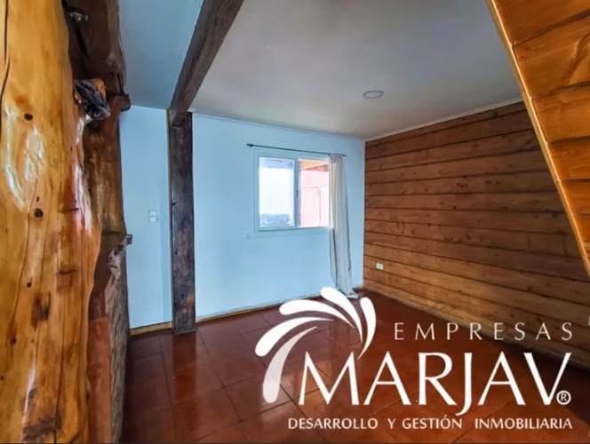 Vende casa urbana en Villarrica (Oportunidad)