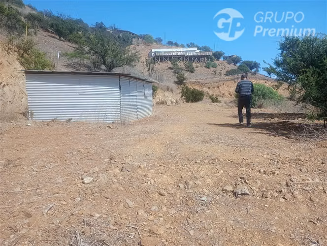 Gran Terreno Urbanizado para construir. Lomas del Cajon.QTA