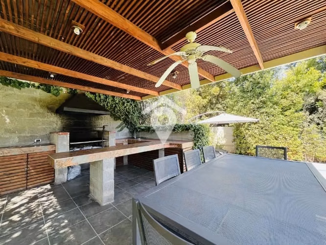 Casa en arriendo de 5 dormitorios, Chicureo, Colina