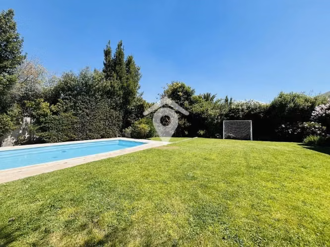 Casa en arriendo de 5 dormitorios, Chicureo, Colina