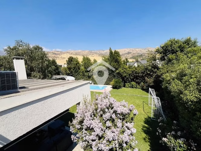 Casa en arriendo de 5 dormitorios, Chicureo, Colina