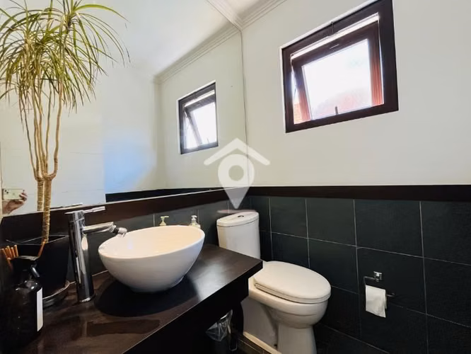 Casa en arriendo de 5 dormitorios, Chicureo, Colina
