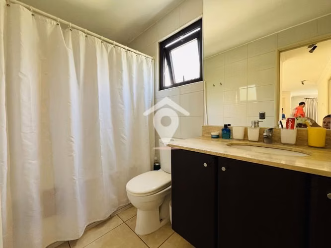 Casa en arriendo de 5 dormitorios, Chicureo, Colina