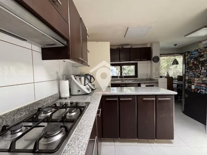 Casa en arriendo de 5 dormitorios, Chicureo, Colina