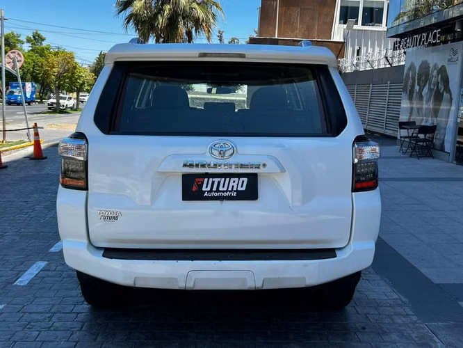 TOYOTA 4RUNNER 4X4 4,0 AT SR5  - 2020 | 264