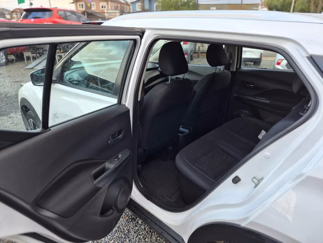 NISSAN KICKS 2021