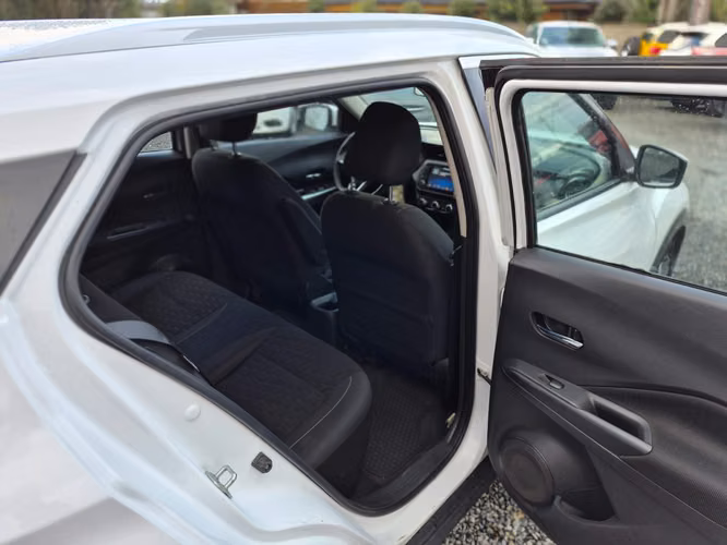 NISSAN KICKS 2021