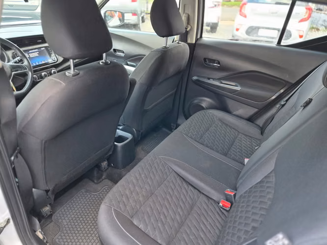 NISSAN KICKS 2021