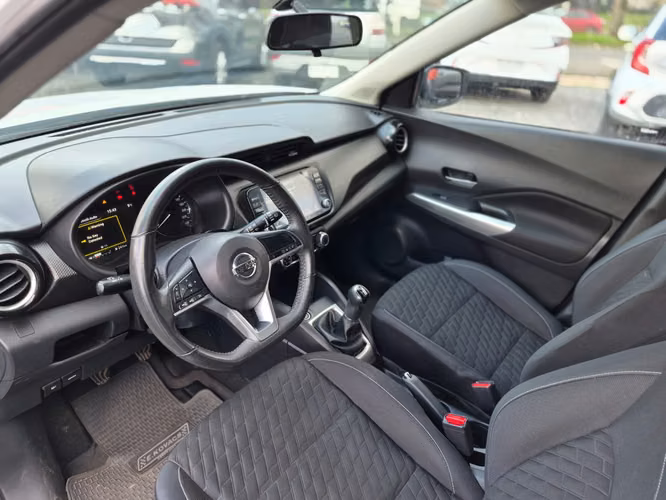 NISSAN KICKS 2021