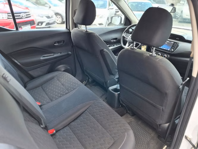 NISSAN KICKS 2021