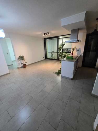Amplio Departamento en Barrio Tranquilo (176121) - Imagen 2